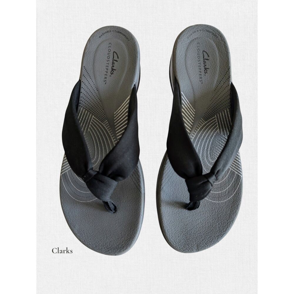 Clarks Cloudsteppers Flip Flops Size 9 Black Platform Thong Sandals